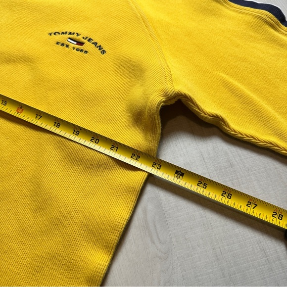Vintage 90s Tommy Hilfiger Mens Yellow Knitted Ribbed Sweater Sweatshirt V-Neck - Picture 6 of 6